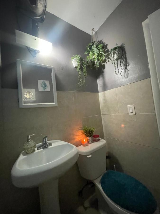 Miami Vibes "Hostel-Like" Shared Room 北迈阿密 外观 照片