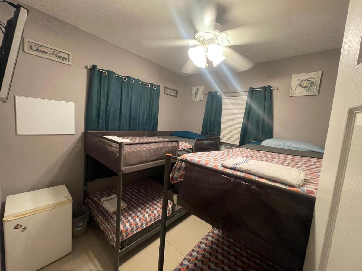 Miami Vibes "Hostel-Like" Shared Room 北迈阿密 外观 照片