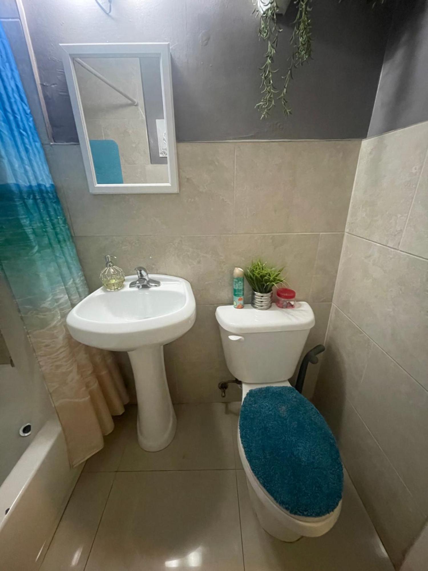 Miami Vibes "Hostel-Like" Shared Room 北迈阿密 外观 照片